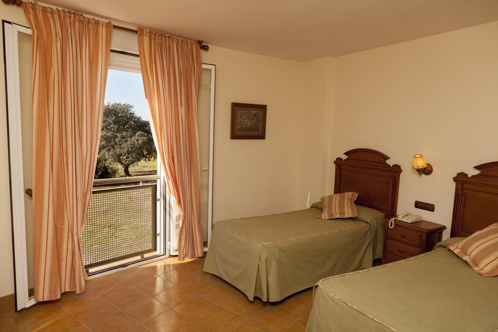 Hotel Paraje La Lambra Rus Bagian luar foto