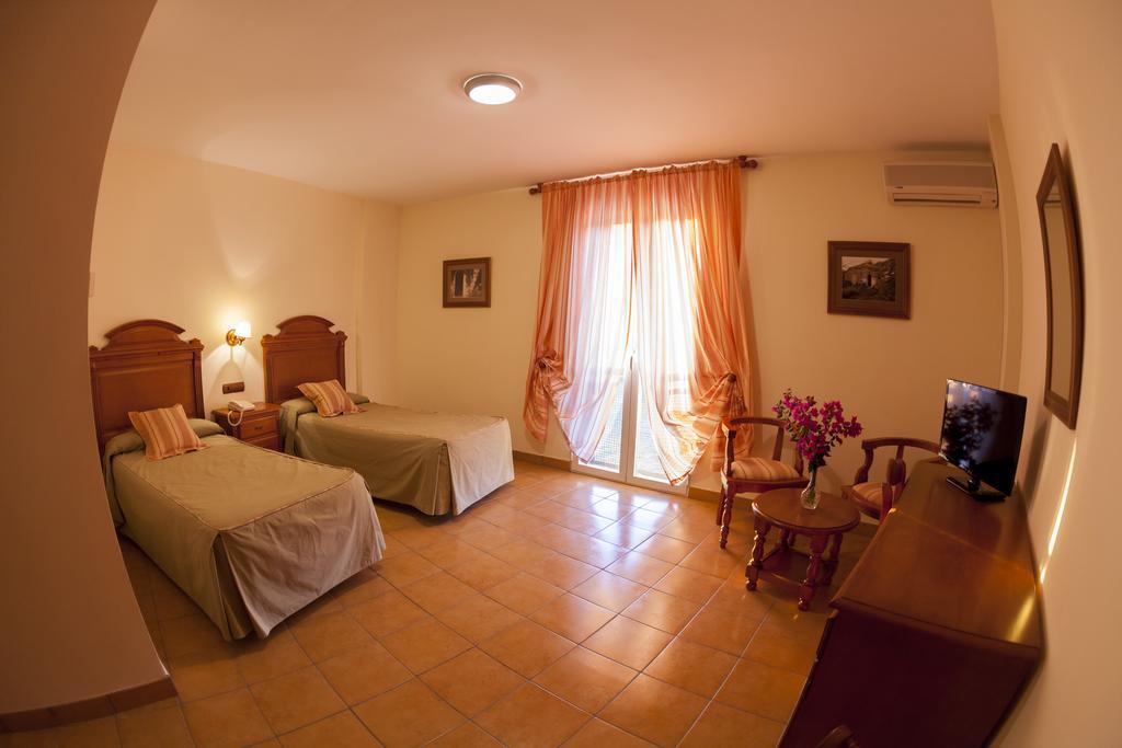 Hotel Paraje La Lambra Rus Bagian luar foto